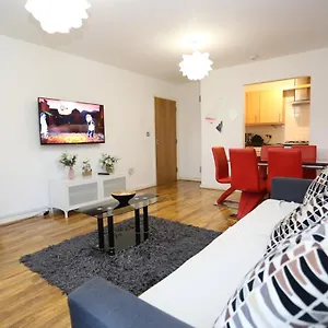 bridge-house-apartment.cambridgehotelsuk.com/